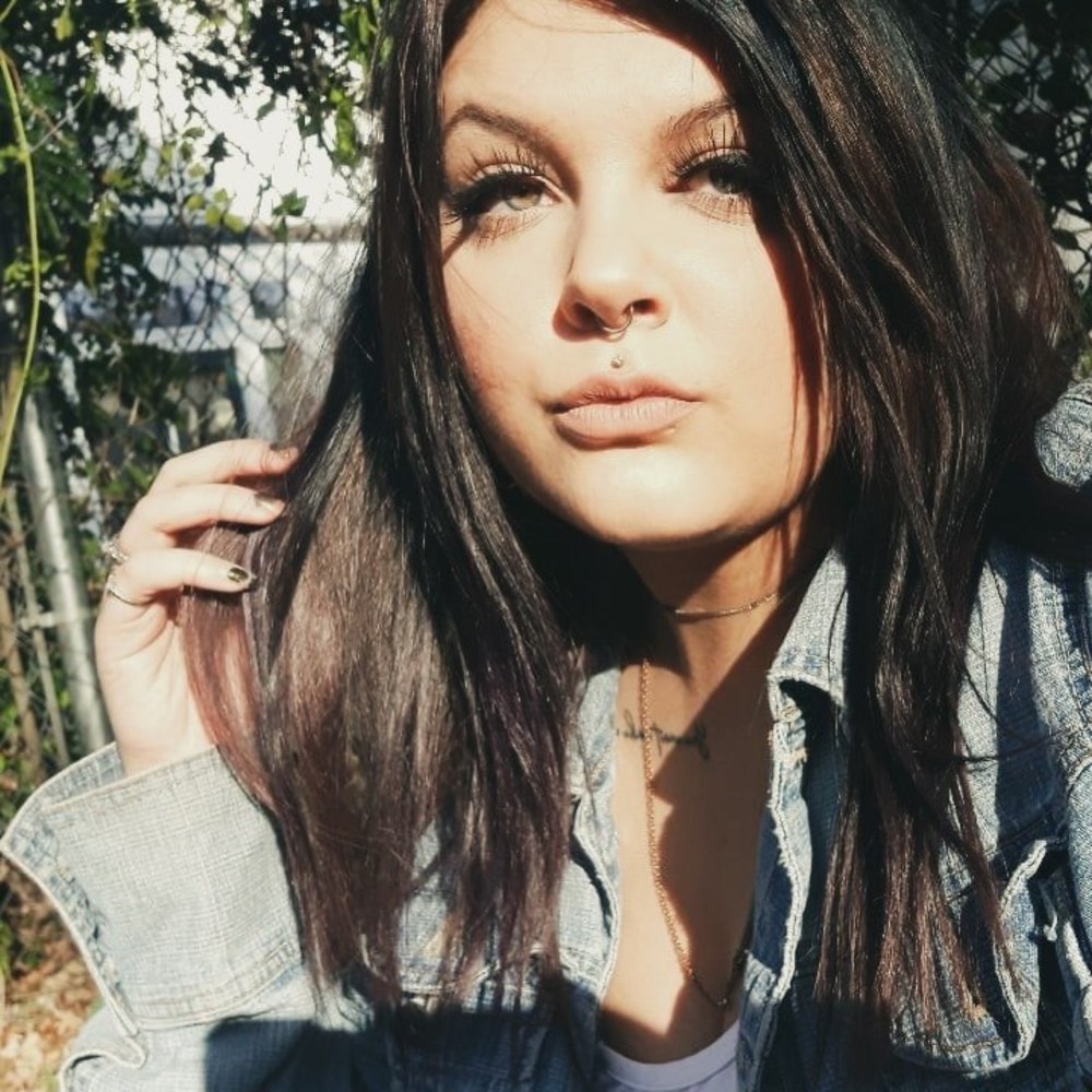 Meet your Posher, Shaelee